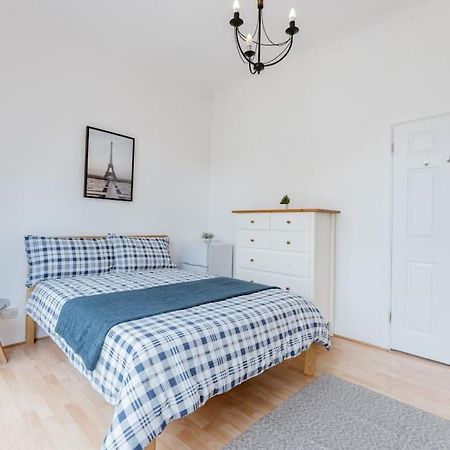 Comfortable Double Room For Your London Getaway Eksteriør bilde